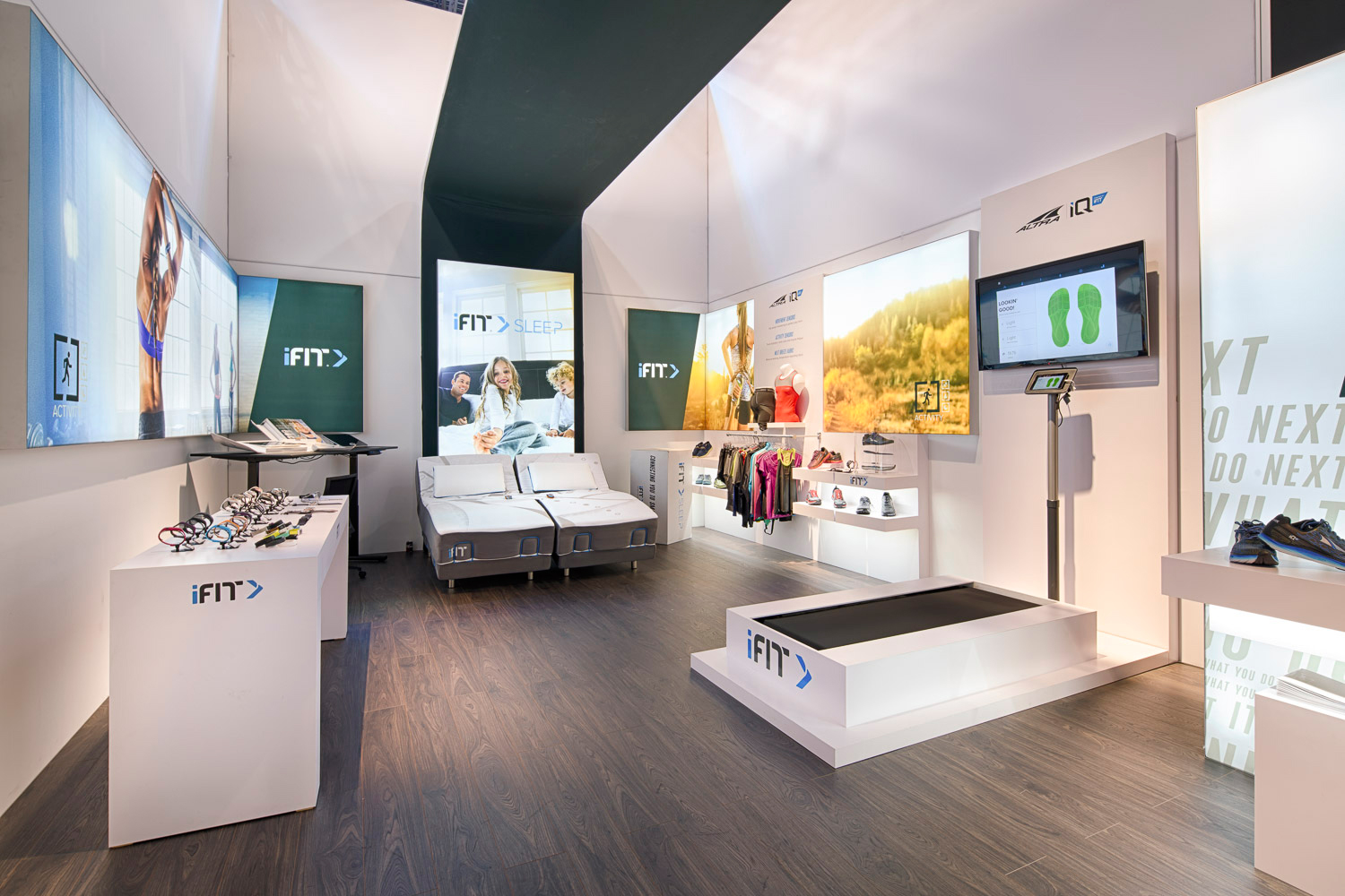 CES backlit exhibit by FIVE
