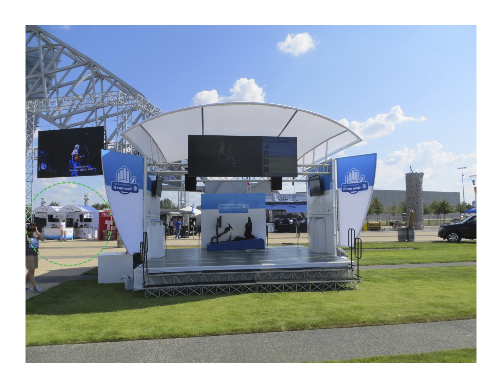 AT&T canopy exhibit by FIVE